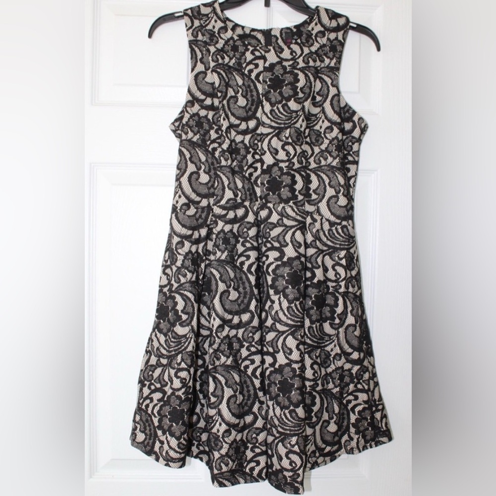 Elegant Black Lace Dress